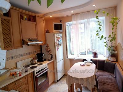 Rent an apartment, Czekh, Masarika-T-vul, Lviv, Shevchenkivskiy district, id 4746982