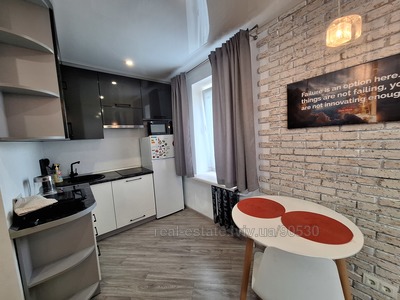 Rent an apartment, Czekh, Mikolaychuka-I-vul, Lviv, Shevchenkivskiy district, id 4743227