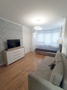 Rent an apartment, Velichkovskogo-I-vul, Lviv, Shevchenkivskiy district, id 4614127