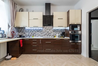 Buy a house, Zamarstinivska-vul, Lviv, Shevchenkivskiy district, id 4704831