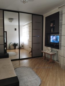 Buy an apartment, Hruschovka, Plastova-vul, Lviv, Lichakivskiy district, id 4327617