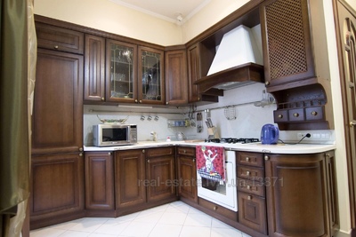 Rent an apartment, Austrian luxury, Konovalcya-Ye-vul, Lviv, Frankivskiy district, id 4784936