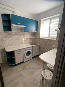 Buy an apartment, Stalinka, Chuprinki-T-gen-vul, Lviv, Frankivskiy district, id 4713749