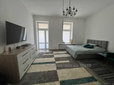 Rent an apartment, Building of the old city, Zamarstinivska-vul, Lviv, Galickiy district, id 4845680