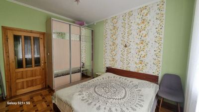 Buy an apartment, Stalinka, Konovalcya-Ye-vul, Lviv, Galickiy district, id 4700410