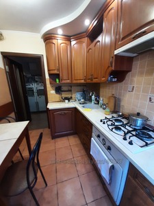 Rent an apartment, Czekh, Volodimira-Velikogo-vul, Lviv, Frankivskiy district, id 4709647