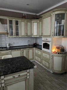 Rent an apartment, Khmelnickogo-B-vul, Lviv, Shevchenkivskiy district, id 4773544