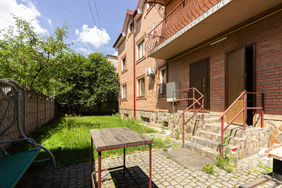 Buy a house, Komarova-V-vul, Lviv, Zaliznichniy district, id 4853681