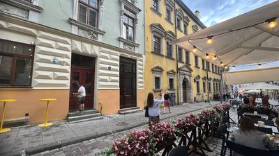 Commercial real estate for rent, Storefront, Stavropigiyska-vul, Lviv, Galickiy district, id 4756279