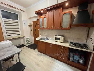 Rent an apartment, Austrian, Kuchera-R-akad-vul, Lviv, Galickiy district, id 5052619