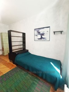 Rent an apartment, Austrian, Tarnavskogo-M-gen-vul, Lviv, Lichakivskiy district, id 4726373