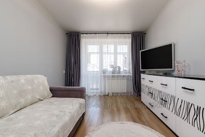 Buy an apartment, Hruschovka, Kulparkivska-vul, Lviv, Frankivskiy district, id 4709521
