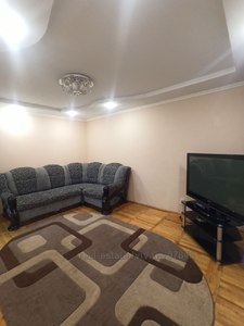 Rent an apartment, Czekh, Khmelnickogo-B-vul, 243, Lviv, Shevchenkivskiy district, id 4732982