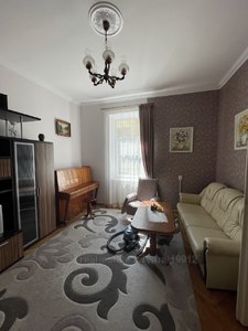 Rent an apartment, Austrian, Kopernika-M-vul, Lviv, Galickiy district, id 4680109