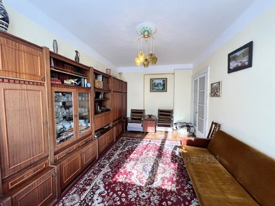 Buy an apartment, Stalinka, Ostrogradskikh-vul, Lviv, Frankivskiy district, id 5152229