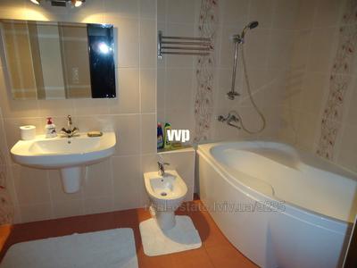 Rent an apartment, Polish suite, Geroyiv-UPA-vul, 40, Lviv, Frankivskiy district, id 4805376