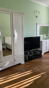 Rent an apartment, Austrian, Levickogo-K-vul, Lviv, Lichakivskiy district, id 4707440