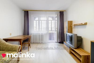 Buy an apartment, Czekh, Khmelnickogo-B-vul, Lviv, Shevchenkivskiy district, id 4723676