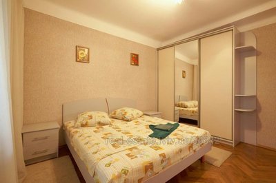 Vacation apartment, Rinok-pl, Lviv, Galickiy district, 2 rooms, 550 uah/day