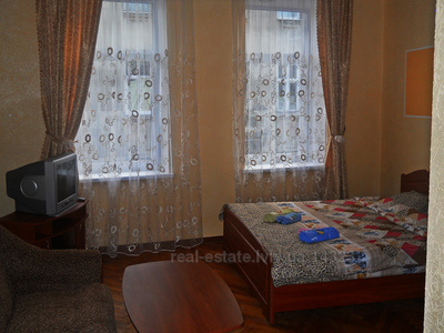 Vacation apartment, Kulisha-P-vul, Lviv, Galickiy district, 1 room, 500 uah/day