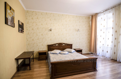 Vacation apartment, Virmenska-vul, 16, Lviv, Galickiy district, 3 rooms, 1 000 uah/day