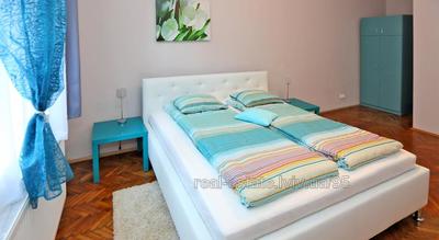 Vacation apartment, Doroshenka-P-vul, Lviv, Galickiy district, 3 rooms, 1 600 uah/day