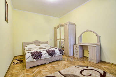 Vacation apartment, Ogiyenka-I-vul, 13, Lviv, Galickiy district, 1 room, 750 uah/day