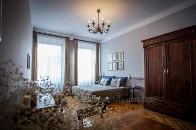 Vacation apartment, Grigorenka-P-gen-pl, Lviv, Galickiy district, 3 rooms, 2 800 uah/day
